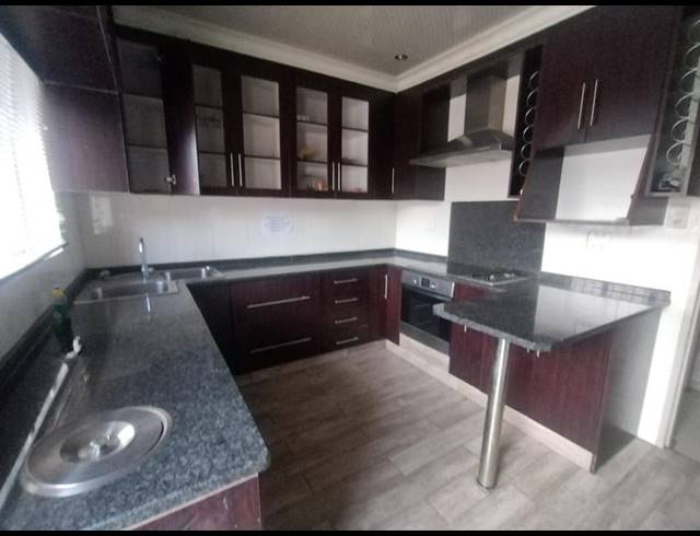 7 BEDROOM HOUSE FOR SALE IN SASOLBURG EXT 3